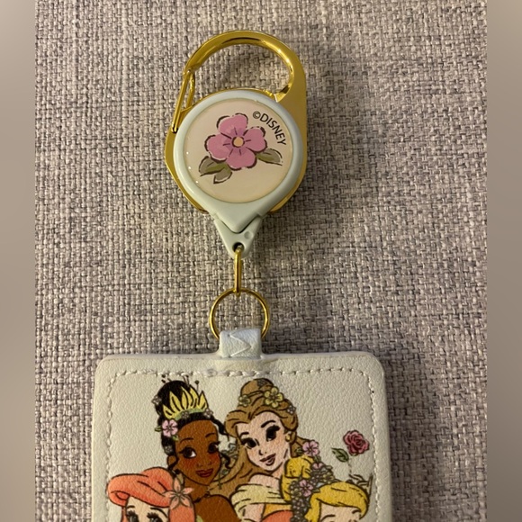 Loungefly Disney Princess Group Portrait Retractable Lanyard - Picture 3 of 4